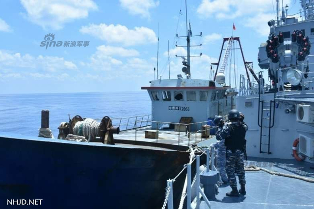 射击中国渔船 印尼军舰与中国海警对峙现场曝光