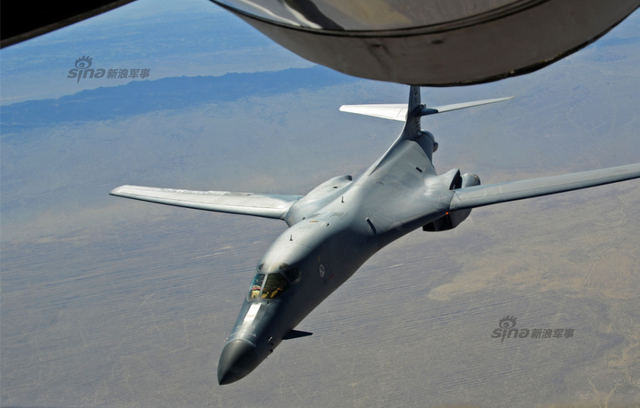 美B1轰炸机部署澳威胁中国舰艇