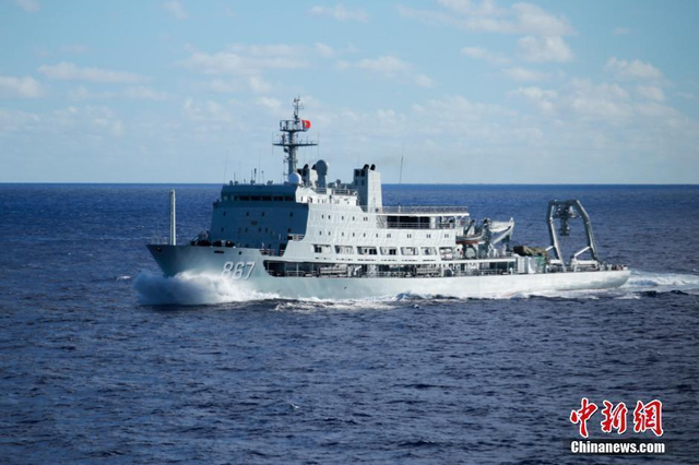 亮剑太平洋！中国海军编队首次海上航行补给