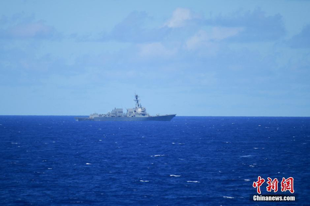 亮剑太平洋！中国海军编队首次海上航行补给