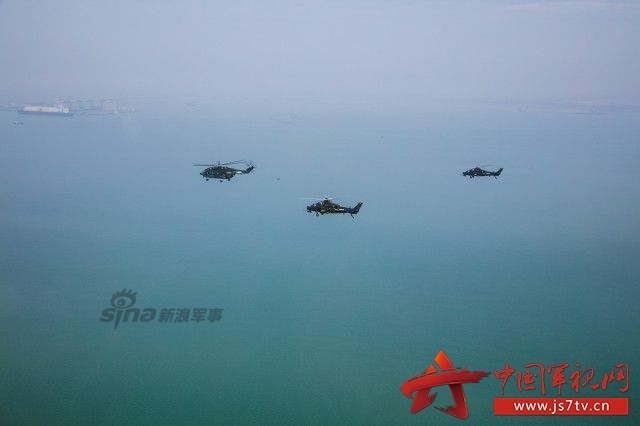 掠海超低空飞行!42军大批武直10奔赴南海演习