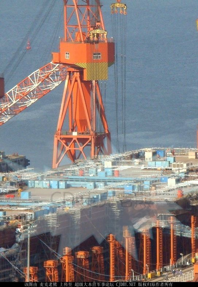 国产航母究竟何时完工?建造现场最新照片曝光