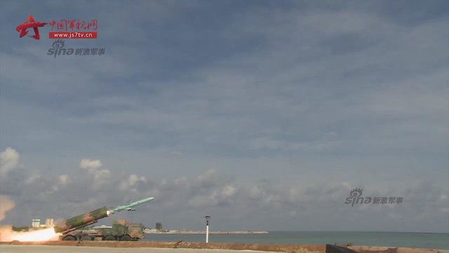 中国海军南海大演习全程震撼画面 多位上将观摩