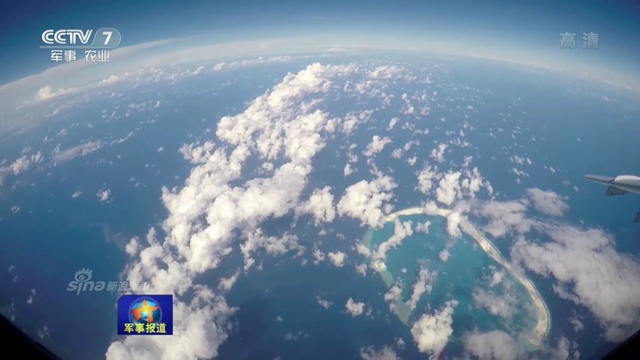 中国空军赴南海常态化战备巡航