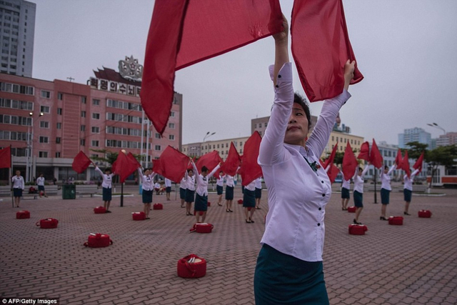 时过境迁物是人非 回看祖孙三代领导下的朝鲜