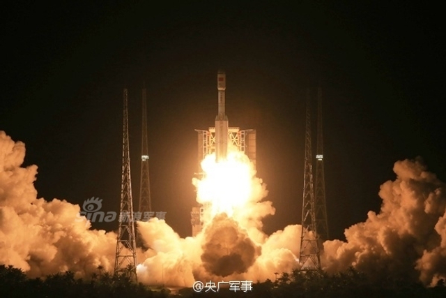 中国长征七号路过美国吓坏当地人 称肯定是UFO