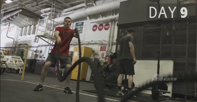 美军公开里根号航母闯南海53天