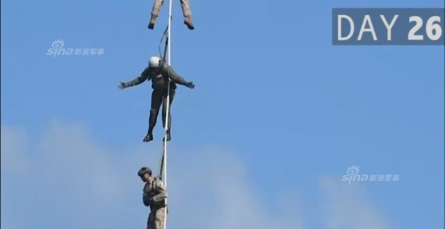 美军公开里根号航母闯南海53天