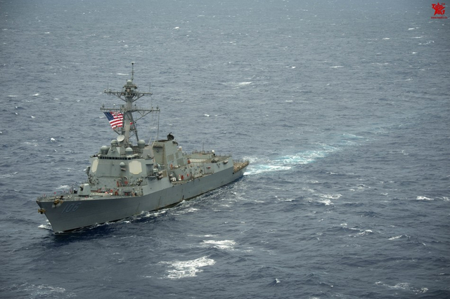 环太军演40艘战舰编队超壮观 