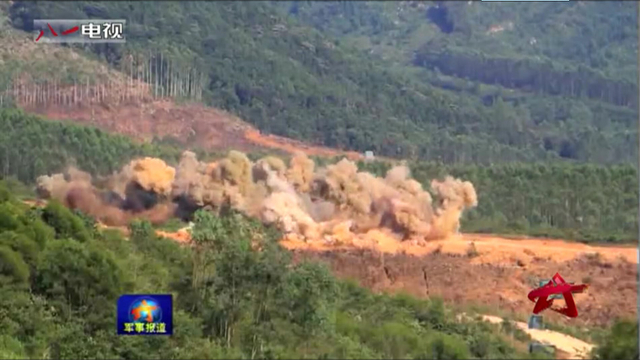 我陆航所有作战部队列装武直10 异形头盔抢眼