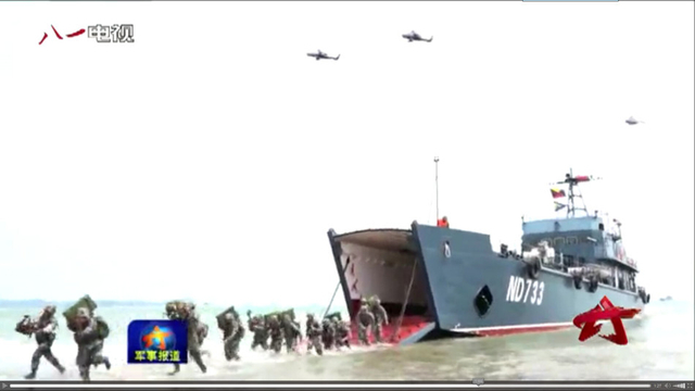 我陆航所有作战部队列装武直10 异形头盔抢眼