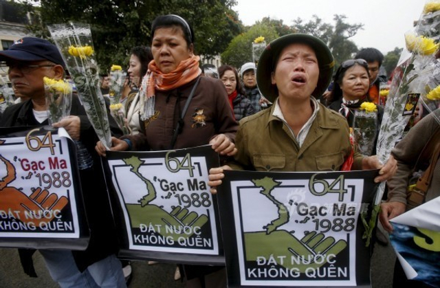 挨打也不长记性!这些年越南的反华辱华行径