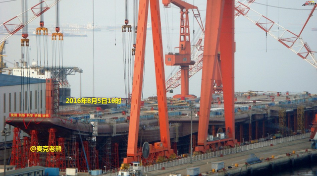 齐活儿!疑似国产航母装上滑跃甲板 全面貌曝光