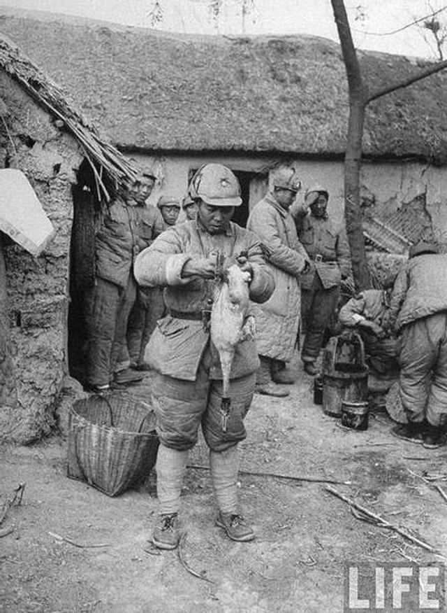 淮海战场的国民党军：初冬仍穿草鞋