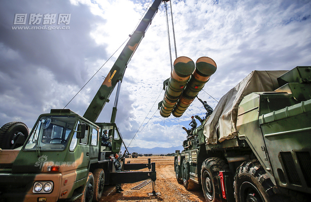红旗9抗饱和发射！中国空军导弹师防空实弹演习