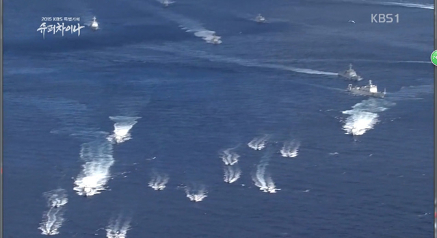 韩媒放2013年中日钓鱼岛海域对峙激烈画面