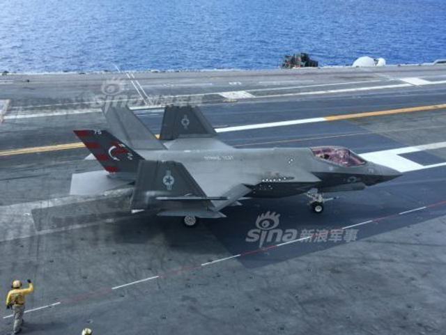 美国F35C舰载机将在2018年使用