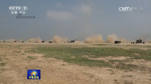 59坦克真不少！解放军第26集团军重装甲群出动
