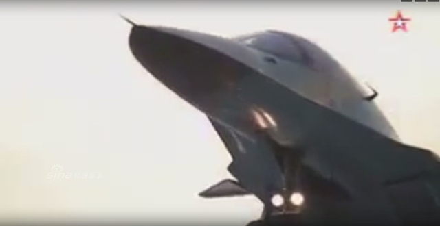 俄图22M3和苏34轰炸机从伊朗出发炸is