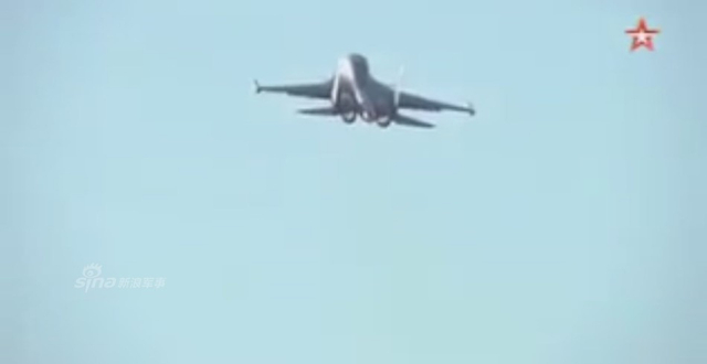 俄图22M3和苏34轰炸机从伊朗出发炸is