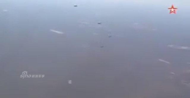 俄图22M3和苏34轰炸机从伊朗出发炸is