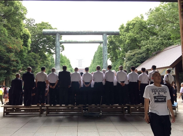 还贼心不死！8·15日本战败日右翼分子“拜鬼”