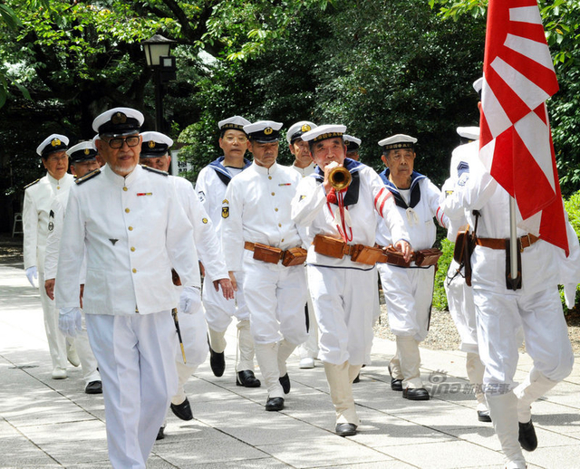 还贼心不死！8·15日本战败日右翼分子“拜鬼”