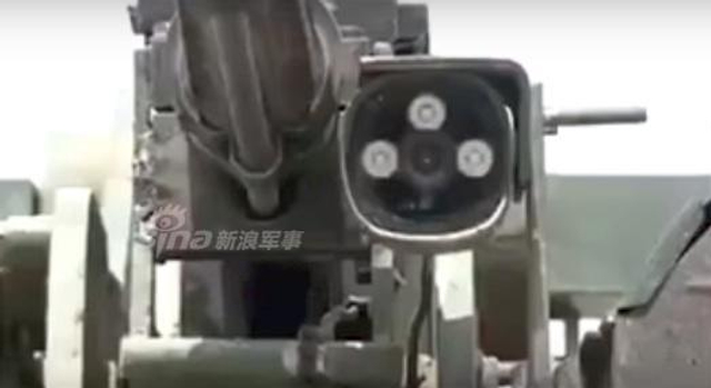 中国武器又发威：伊拉克无人战车上猛打IS