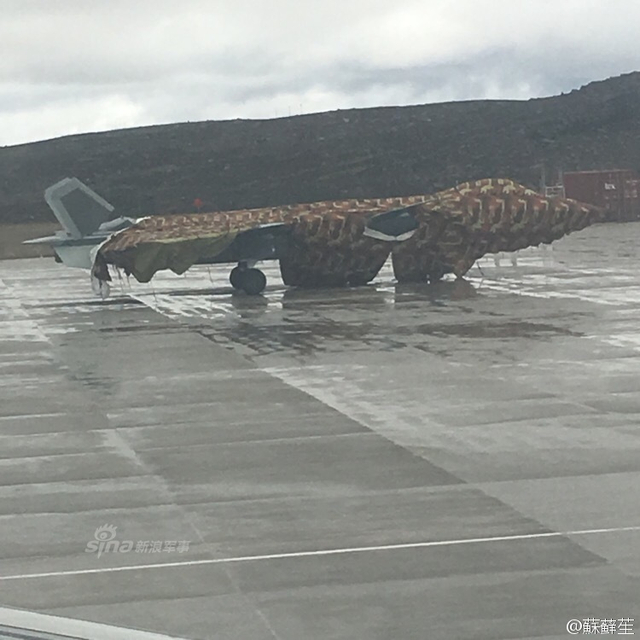 进度真够快:中国歼20战机上高原进行飞行测试