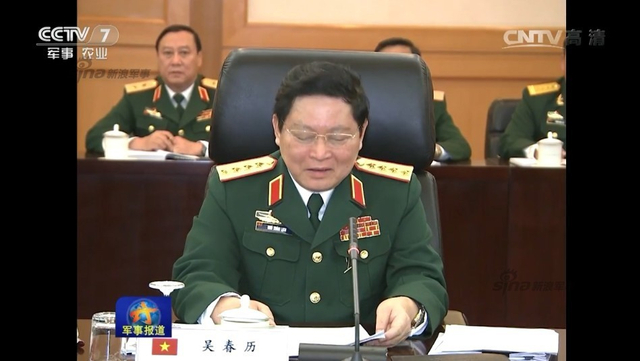 越南防长访华 向毛主席纪念堂献花篮并瞻仰遗容