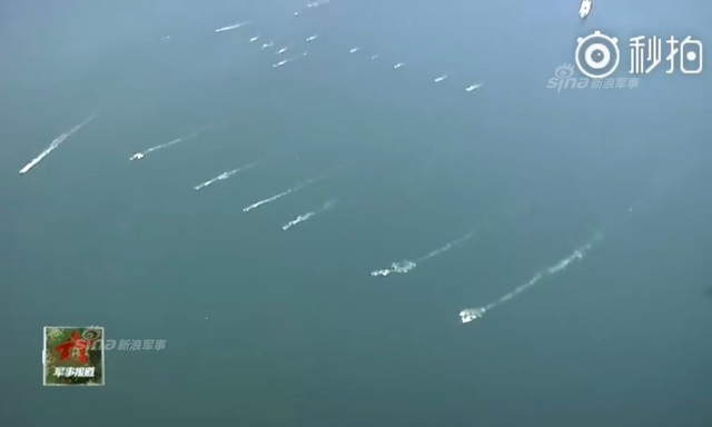 大场面堪比战争片！中俄军演两栖登陆现场直击
