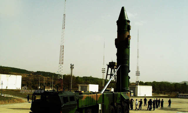 中国东风21D反舰弹道导弹曝光反舰能力