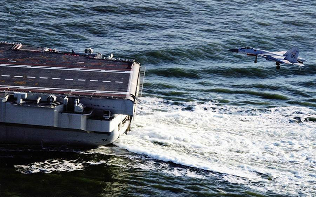 技术一点不比美国差！中国两种航母弹射器就位