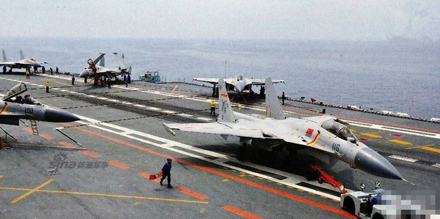 技术一点不比美国差！中国两种航母弹射器就位