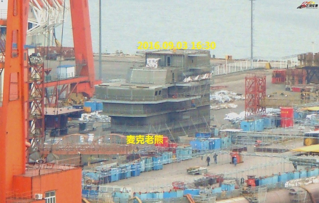国产航母又有新进展！舰岛或已开始正式吊装