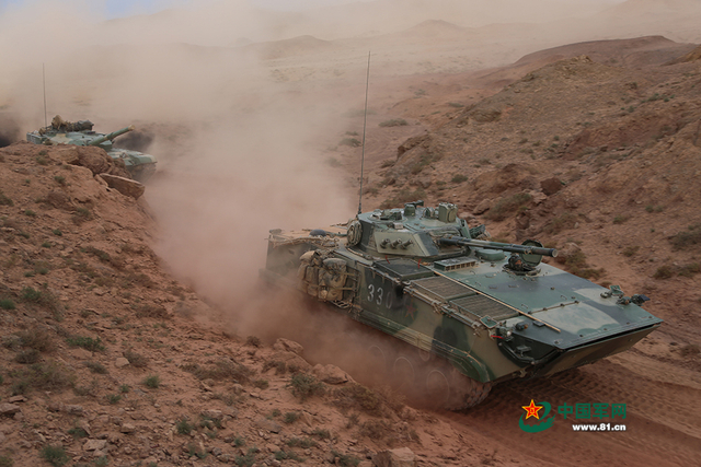 中国西部战区最强机步旅有多强？随便碾压印军