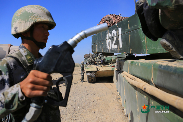 中国西部战区最强机步旅有多强？随便碾压印军