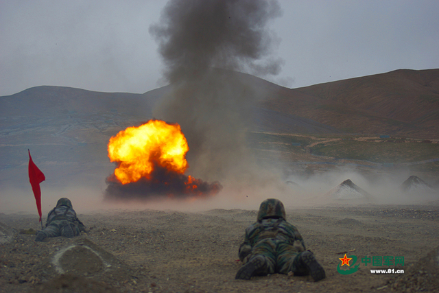 中国西部战区最强机步旅有多强？随便碾压印军