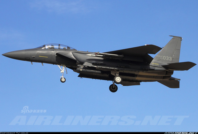 韩国叫嚣的本钱：60架美制F-15K战机虎视眈眈