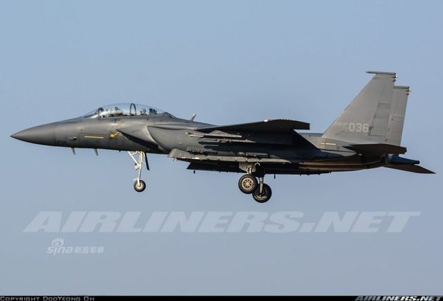 韩国叫嚣的本钱：60架美制F-15K战机虎视眈眈