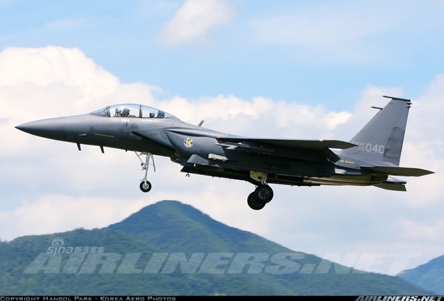 韩国叫嚣的本钱：60架美制F-15K战机虎视眈眈
