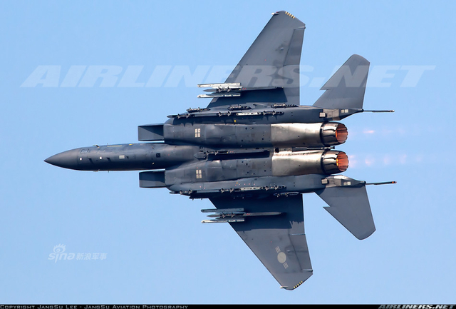 韩国叫嚣的本钱：60架美制F-15K战机虎视眈眈