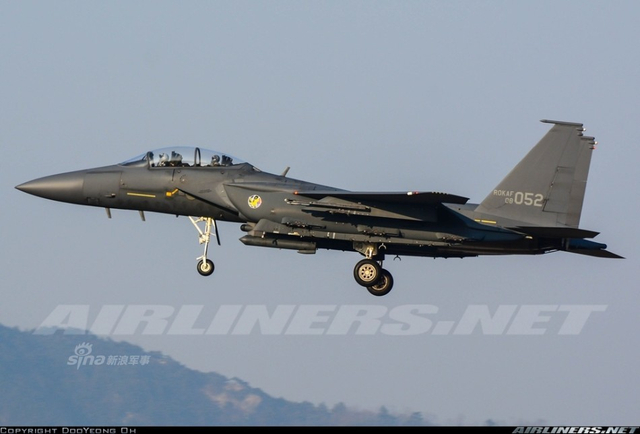 韩国叫嚣的本钱：60架美制F-15K战机虎视眈眈