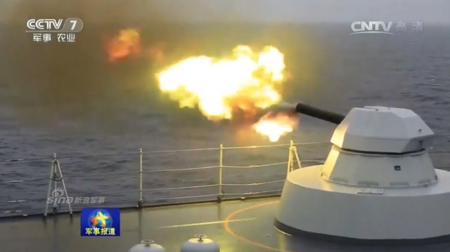 震慑台独！中国陆海空三军在东海进行登陆演习