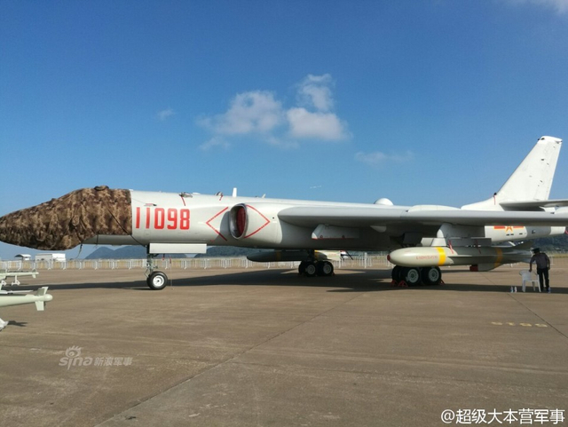 重火力大杀器！火箭炮和短程弹道导弹亮相珠海