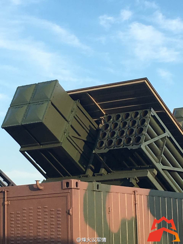 其有效整合了122毫米与300毫米口径两种火箭弹,并可通