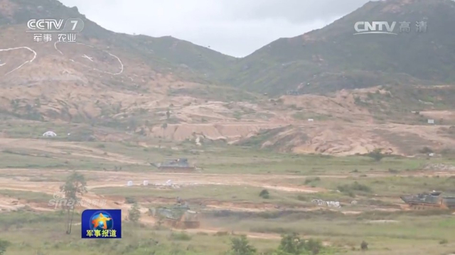 解放军两栖合成营05式战车突击：备战台海战事