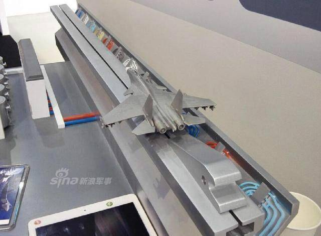 中国或已做电磁弹射测试:下艘航母却用蒸弹?