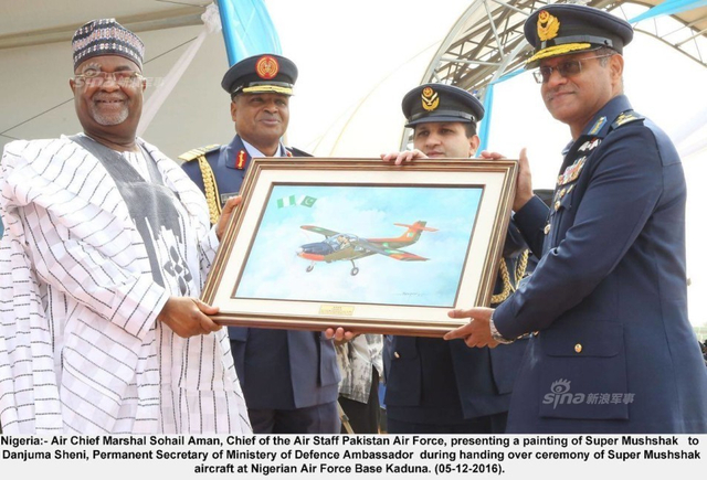 枭龙能否顺利入驻非洲?尼日利亚接收巴铁战机