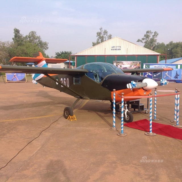 枭龙能否顺利入驻非洲?尼日利亚接收巴铁战机